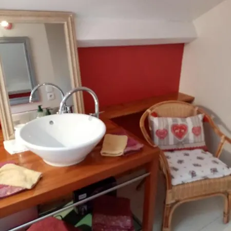 Bed & Breakfast La Rive D O Oloron-Sainte-Marie