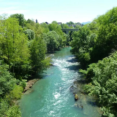 La Rive D O *